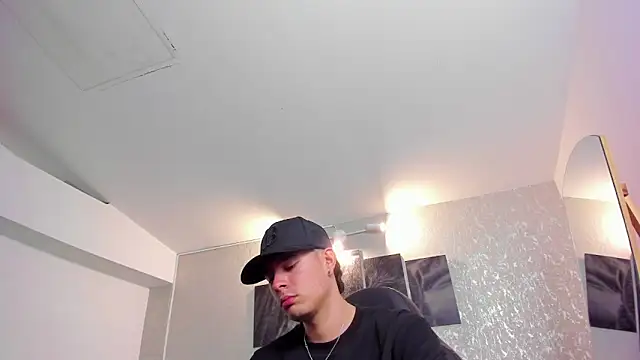 nils saint online show from 28, 10, 2025