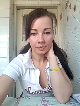 Adeline3302 online show from 15, 3, 2026