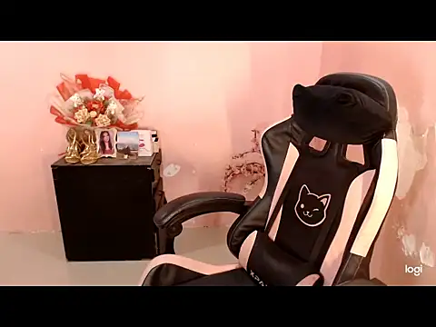 Snapshot of asian_lust_ chatting on 6, 5, 2026 asian lust online show from 6, 5, 2026