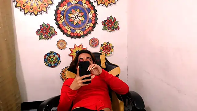 xxMistressWildKimxx online show from 17, 10, 2025