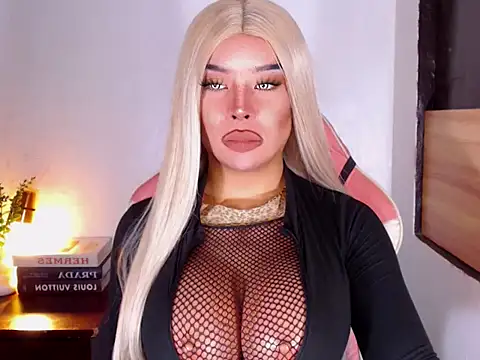 NataliaFernandezz online show from 7, 3, 2026