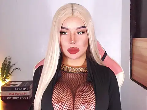 NataliaFernandezz online show from 12, 3, 2026