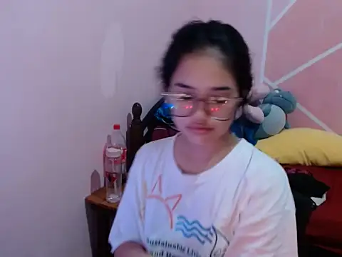 aaliyah walker online show from 5, 12, 2025