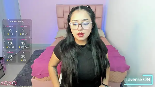 Snapshot of SofiDoll_cg chatting on 2, 10, 2025 SofiDoll cg online show from 2, 10, 2025