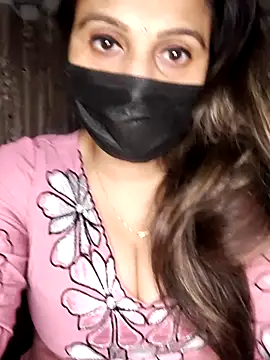 Horny Shalu online show from 16, 4, 2026