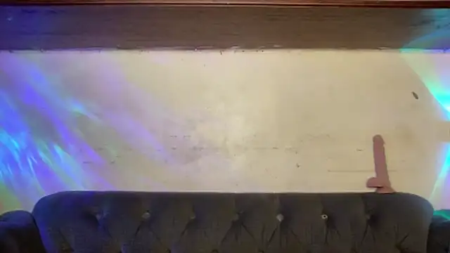 calimonroe online show from 26, 10, 2025