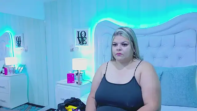 KiimBrooks online show from 21, 10, 2025