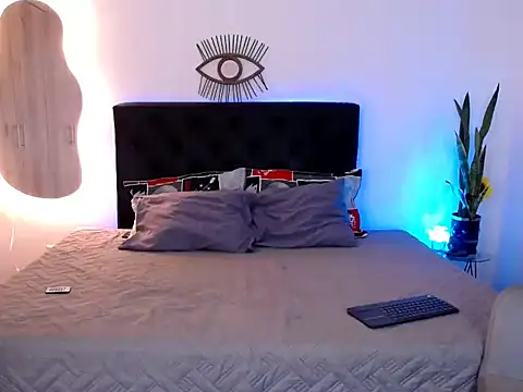 NoahDevil18 online show from 23, 9, 2025