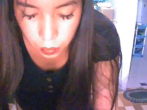 Snapshot of NicoleRoseTS chatting on 17, 5, 2026 NicoleRoseTS online show from 17, 5, 2026