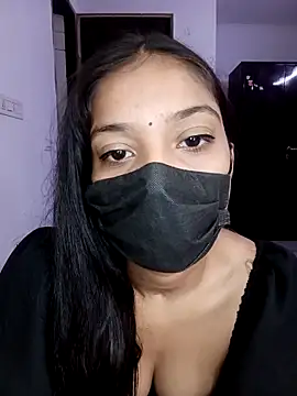 Snapshot of Cute_Rakhi8 chatting on 9, 9, 2025 Cute Rakhi8 online show from 9, 9, 2025