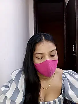 Snapshot of Cute_Rakhi8 chatting on 28, 5, 2026 Cute Rakhi8 online show from 28, 5, 2026
