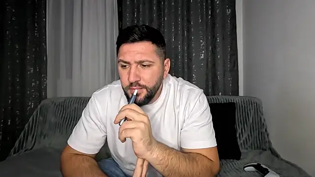 Gold Alpha Boy online show from 8, 11, 2025