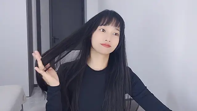 Lisa-3333 online show from 1, 11, 2025