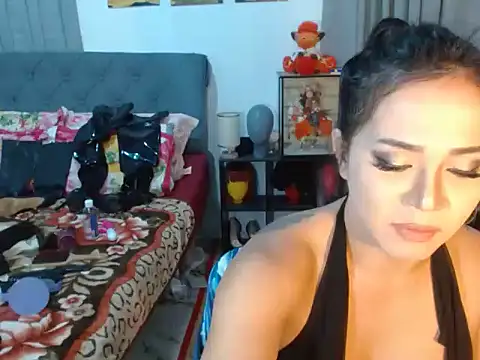 Snapshot of Lustfulcassy chatting on 2, 11, 2025 Lustfulcassy online show from 2, 11, 2025