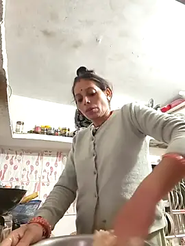 ISHANI-SINGH online show from 18, 11, 2025