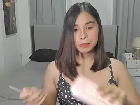 Snapshot of Naughty_Scarlet chatting on 21, 10, 2025 Naughty Scarlet online show from 21, 10, 2025