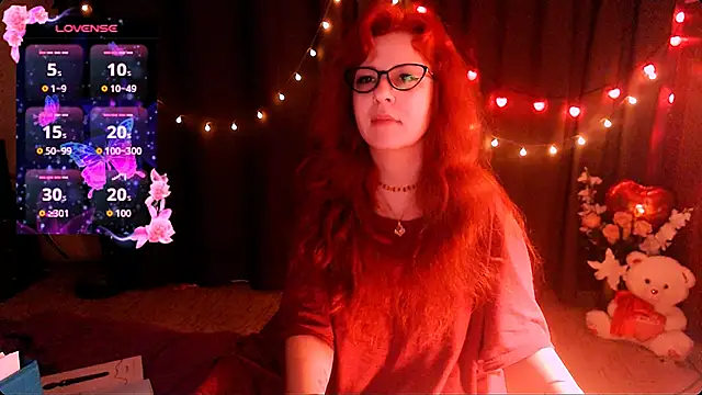 Crystal2207 online show from 2, 12, 2025