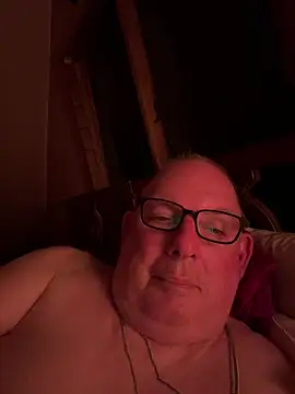 Snapshot of CharlieWeaver22 chatting on 2, 7, 2026 CharlieWeaver22 online show from 2, 7, 2026