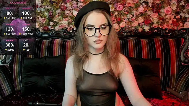 EllieMori online show from 4, 4, 2026