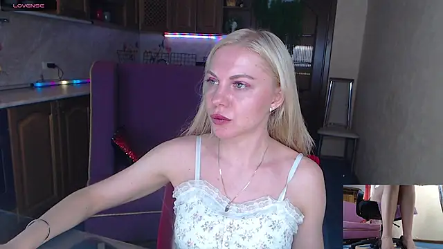 LiSinDoll online show from 20, 10, 2025