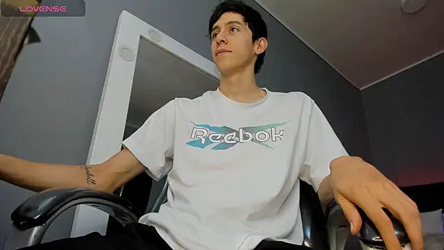 Snapshot of Jhon_snow22 chatting on 30, 9, 2025 Jhon snow22 online show from 30, 9, 2025