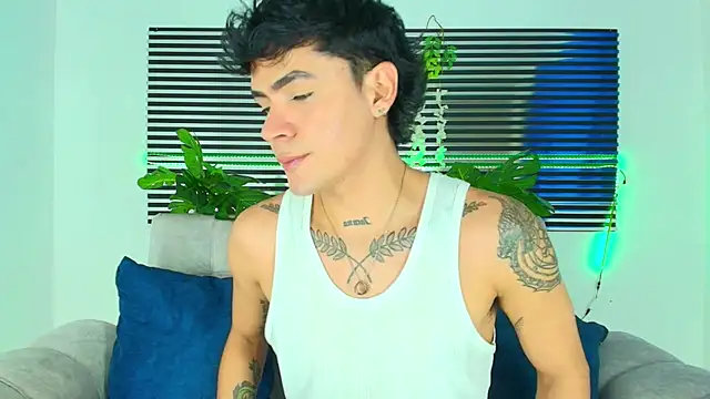 CamiiGuzmanX online show from 5, 2, 2026