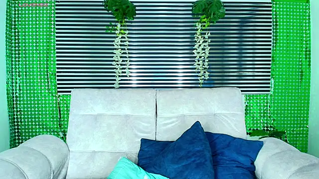 CamiiGuzmanX online show from 23, 3, 2026