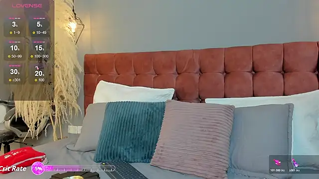 Snapshot of Tania_77_ chatting on 17, 11, 2025 Tania 77 online show from 17, 11, 2025