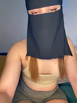 Snapshot of Elina-Marina chatting on 16, 9, 2025 Elina-Marina online show from 16, 9, 2025