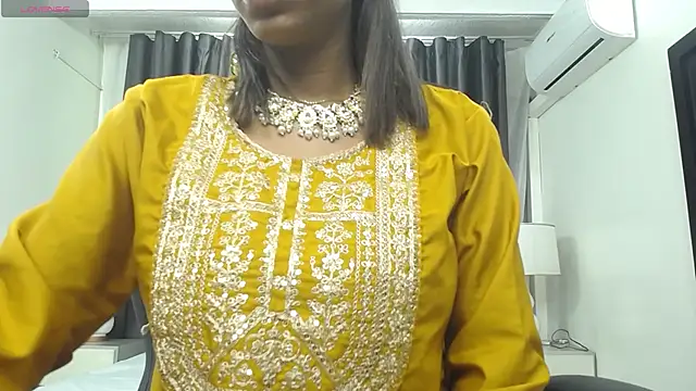 Snapshot of kairadayamai chatting on 25, 4, 2026 kairadayamai online show from 25, 4, 2026