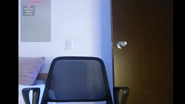 axel davis  online show from 21, 10, 2025