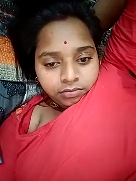 Snapshot of Hot_crety chatting on 23, 11, 2025 Hot crety online show from 23, 11, 2025