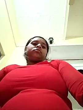 Snapshot of Hot_crety chatting on 23, 11, 2025 Hot crety online show from 23, 11, 2025