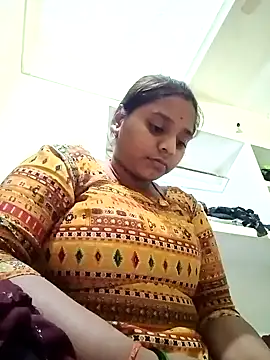 Snapshot of Hot_crety chatting on 27, 11, 2025 Hot crety online show from 27, 11, 2025