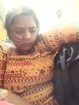 Snapshot of Hot_crety chatting on 6, 2, 2026 Hot crety online show from 6, 2, 2026