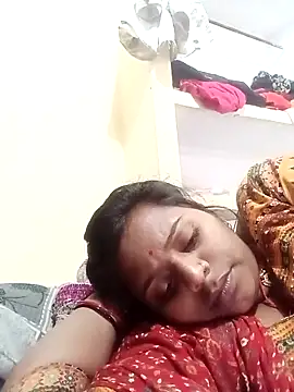 Snapshot of Hot_crety chatting on 2, 3, 2026 Hot crety online show from 2, 3, 2026