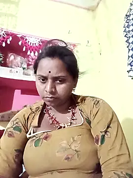 Snapshot of Hot_crety chatting on 29, 3, 2026 Hot crety online show from 29, 3, 2026