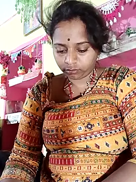 Snapshot of Hot_crety chatting on 31, 3, 2026 Hot crety online show from 31, 3, 2026