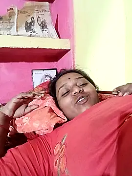 Snapshot of Hot_crety chatting on 1, 4, 2026 Hot crety online show from 1, 4, 2026