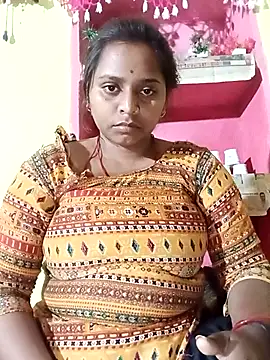 Snapshot of Hot_crety chatting on 13, 4, 2026 Hot crety online show from 13, 4, 2026