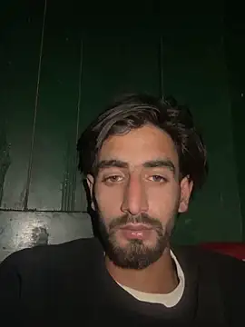 lyath3245 online show from 17, 4, 2026