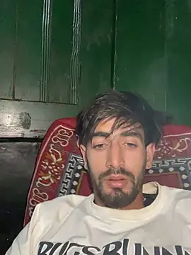 lyath3245 online show from 18, 4, 2026