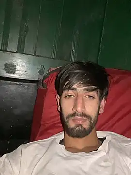 lyath3245 online show from 21, 4, 2026