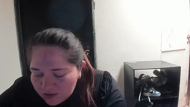 Daphne girlsex online show from 20, 3, 2026