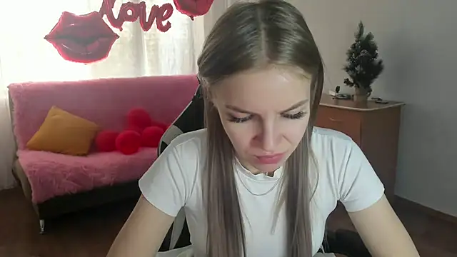 HitGyrl online show from 10, 3, 2026