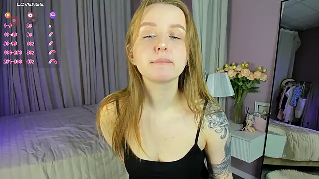 Snapshot of Rina_Panic chatting on 5, 6, 2026 Rina Panic online show from 5, 6, 2026