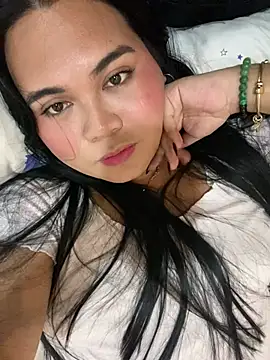 Snapshot of YourThicc_bella chatting on 16, 2, 2026 YourThicc bella online show from 16, 2, 2026