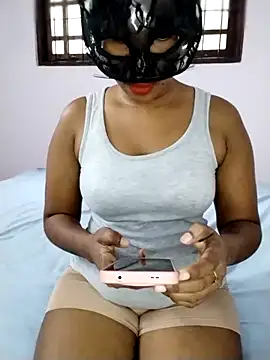 lolly babie online show from 15, 11, 2025