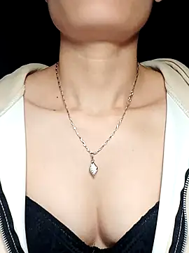 Hinna x online show from 6, 11, 2025