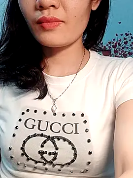 Hinna x online show from 3, 3, 2026